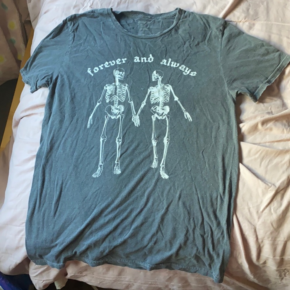 Distressed Urban Outfitters Skeleton tee